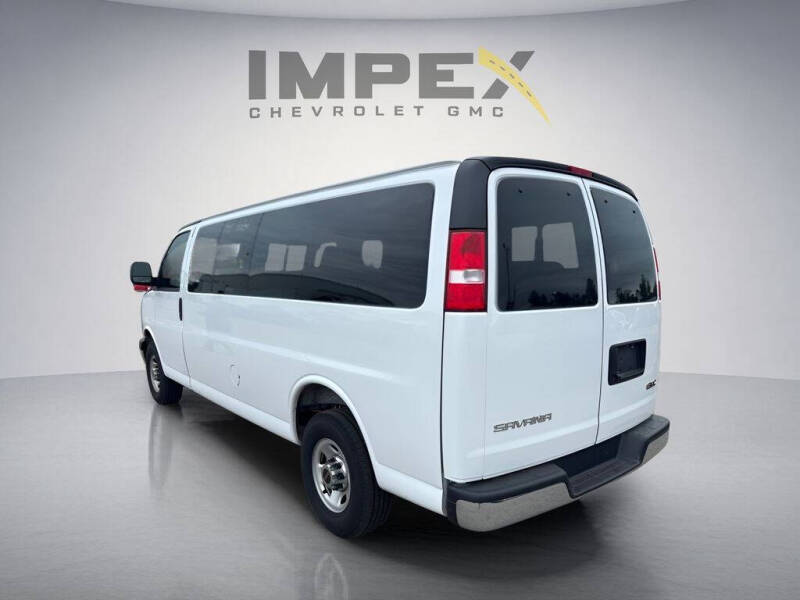 gmc savana passenger 2025 1GJZ7PFP7S1171706 image gmc savana passenger 2025 1GJZ7PFP7S1171706 image